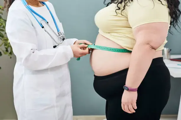 Liposucția și modelarea corporală