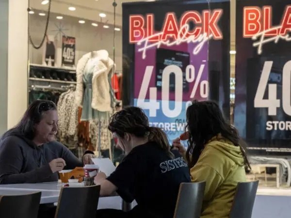 Black Friday sau cum suntem convinşi să cumpărăm