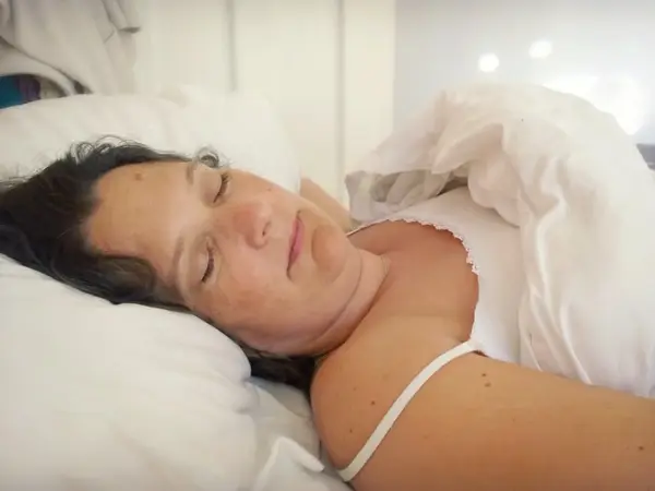 Insomnie – cauze și remedii