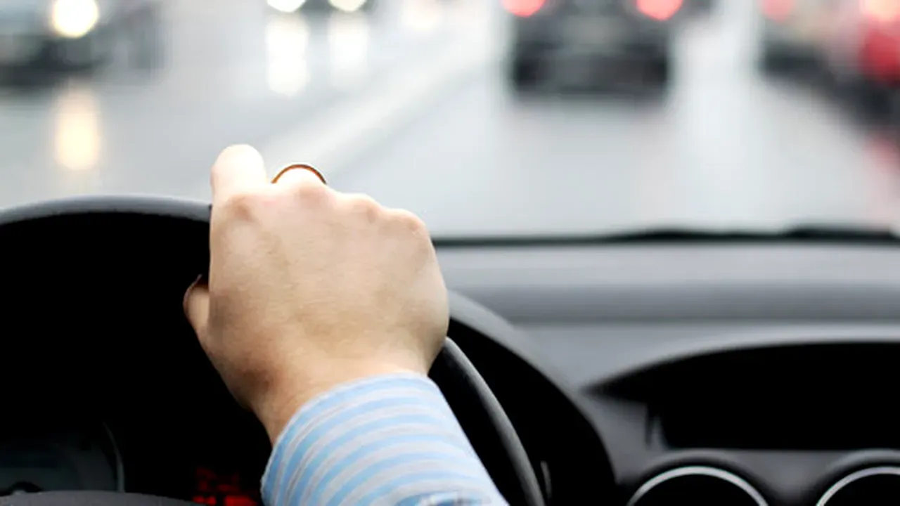 Vârsta ideală pentru obținerea permisului de conducere auto